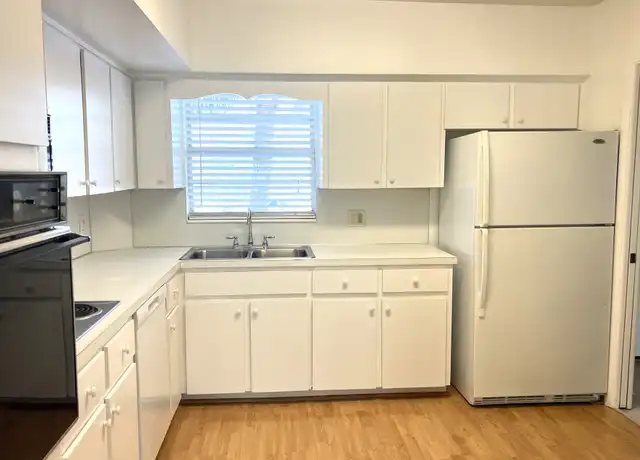 Property at 2417 Persian Dr #37, Clearwater, FL, 33763, 2 beds, 2 baths, [object Object]
