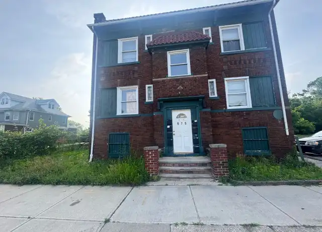 Property at 975 Parkwood Dr, Cleveland, OH, 44108, 2 beds, 1 bath, [object Object]