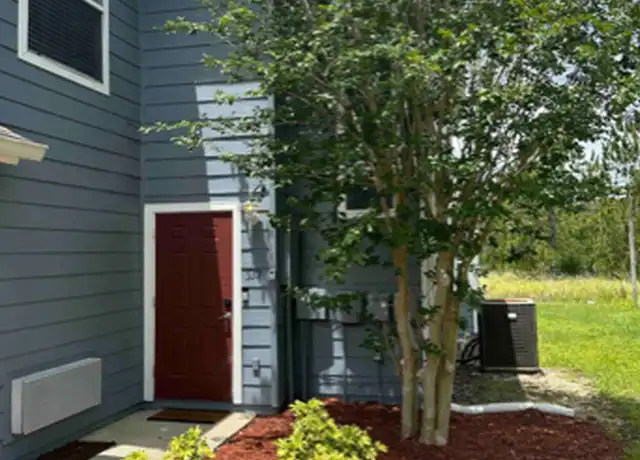 Property at 537 Caribbean Dr, Davenport, FL, 33897, 3 beds, 2 baths, [object Object]