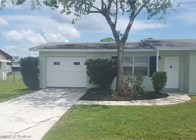 Property at 221 Whatley Blvd, Sebring, FL, 33870, 3 beds, 2 baths, [object Object]