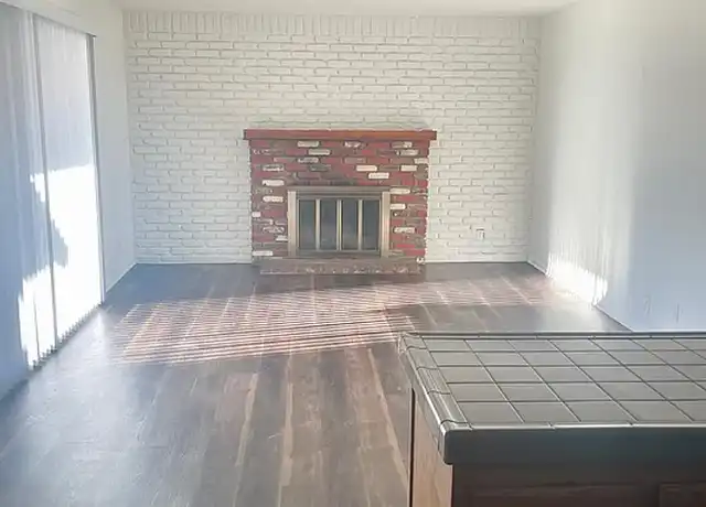 Property at 44445 Hanstead Ave, Lancaster, CA, 93535, 4 beds, 2 baths, [object Object]