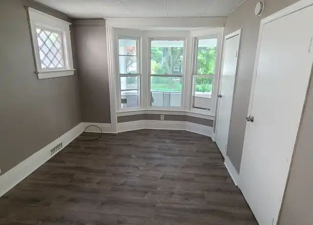 Property at 386 Clay Ave, Rochester, NY, 14613, 2 beds, 1 bath, [object Object]