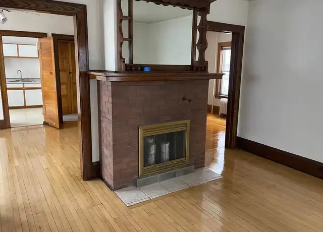 Property at 1425 E 2nd St Fl , 1, Duluth, MN, 55805, 2 beds, 1 bath, [object Object]