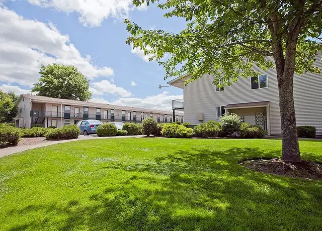 Photo of 1459 City View St, Eugene, OR 97402