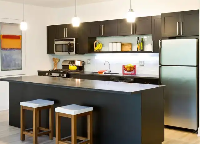 Property at 5512 S. Hyde Park Boulevard - 5512 S Hyde Park Blvd, Chicago, IL, 60637, 3-4 beds, 2 baths, Contact for Price