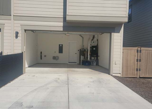 Photo of 4534 SW 37th St, Redmond, OR 97756