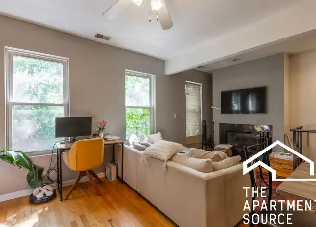 Property at 906 N Wood St Unit 3, Chicago, IL, 60622, 1 bed, 1 bath, [object Object]