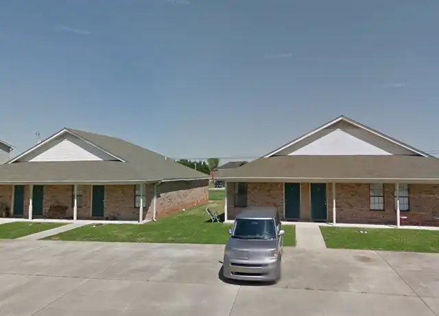 Property at 403 E Girard Ave Unit A, Muscle Shoals, AL, 35661, 1 bed, 1 bath, [object Object]