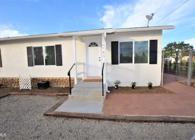 Photo of 10745 Ternez Dr, Moorpark, CA 93021