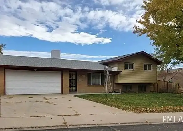 Property at 1400 Sunset St, Longmont, CO, 80501, 4 beds, 3 baths, [object Object]