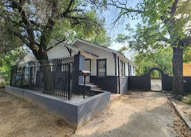 Property at 505 N Nichols St, Fort Worth, TX, 76102, 3 beds, 1.5 baths, [object Object]