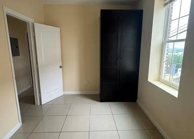 Property at 183 Thorne St Unit 1F, Jersey City, NJ, 07307, 4 beds, 2 baths, [object Object]