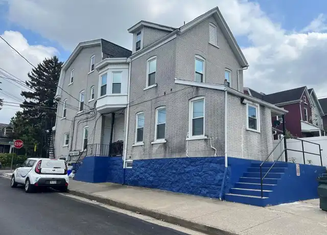 Property at 702 Wyandotte St #3, Bethlehem, PA, 18015, 1 bed, 1 bath, [object Object]