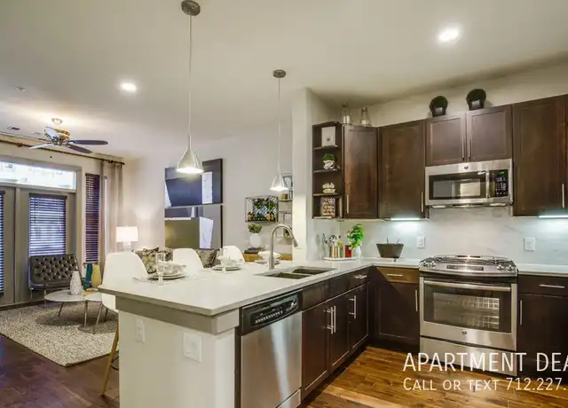 Property at 531 Yale St Unit 187, Houston, TX, 77007, 1 bed, 1 bath, [object Object]