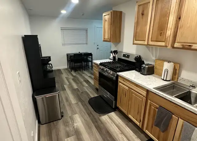 Property at 117 W Chuska St Unit 117, Aztec, NM, 87410, 1 bed, 1 bath, [object Object]