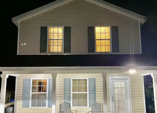 Property at 1535 N Whitney St, Saint Augustine, FL, 32084, 3 beds, 2.5 baths, [object Object]