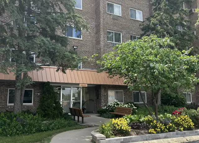 Property at 10353 Dearlove Rd Unit 3I, Glenview, IL, 60025, 2 beds, 2 baths, [object Object]