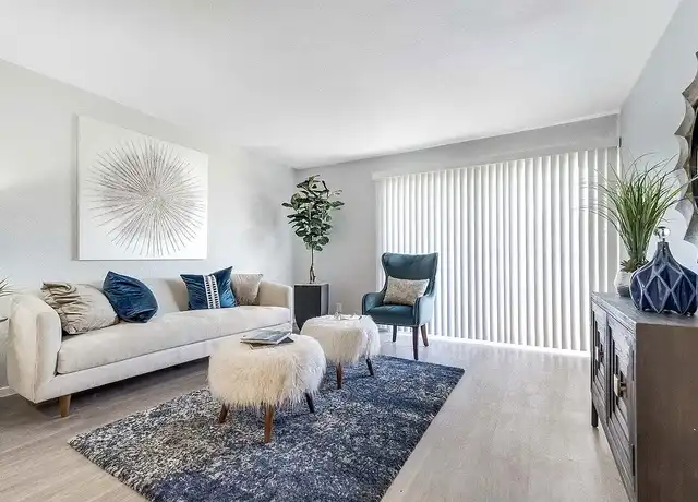 Property at Hendrix - 3100 E Park Row Dr, Arlington, TX, 76010, 1-2 bed, 1-2 bath, [object Object]