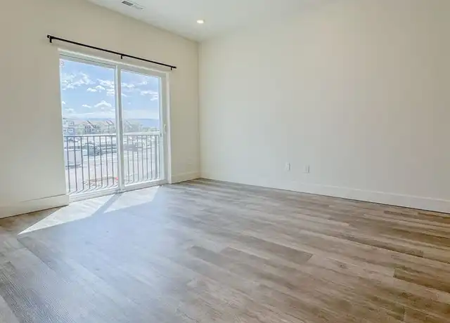 Property at 971 Covey Run Rd Unit 204, Sheridan, WY, 82801, 1 bed, 1 bath, [object Object]