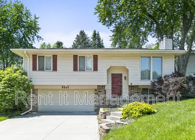 Property at 9201 Park View Blvd, La Vista, NE, 68128, 3 beds, 1.5 baths, [object Object]