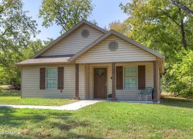 Property at 214 S Brownell Ave, Joplin, MO, 64801, 3 beds, 2 baths, [object Object]