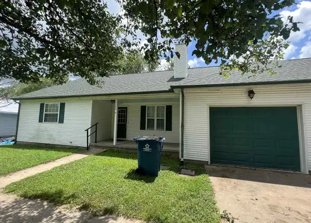 Property at 1162 E Sunrise Dr, Joplin, MO, 64801, 3 beds, 2 baths, [object Object]