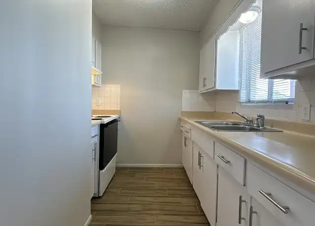 Property at 1420 N Craycroft Rd Unit 8, Tucson, AZ, 85712, 1 bed, 1 bath, [object Object]