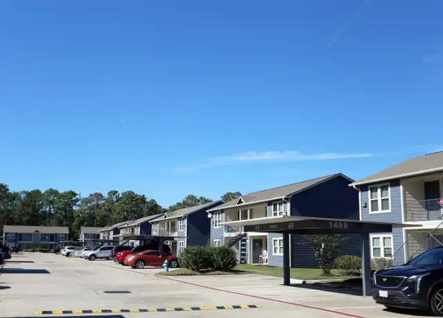 Property at 1404 Wilson Rd Unit 1448 B, Humble, TX, 77338, 2 beds, 2 baths, [object Object]