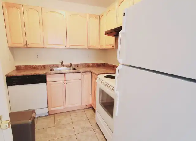 Property at 31 Stuart Ave Unit P, Norwalk, CT, 06850, 2 beds, 1 bath, [object Object]