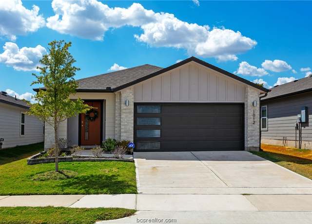 Photo of 1012 Amistad Loop, College Station, TX 77845