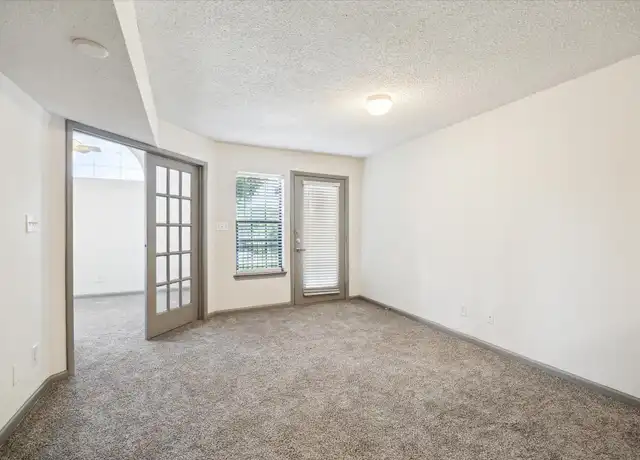 Property at 1710 W T C Jester Blvd Unit 1202, Houston, TX, 77008, 1 bed, 1 bath, [object Object]