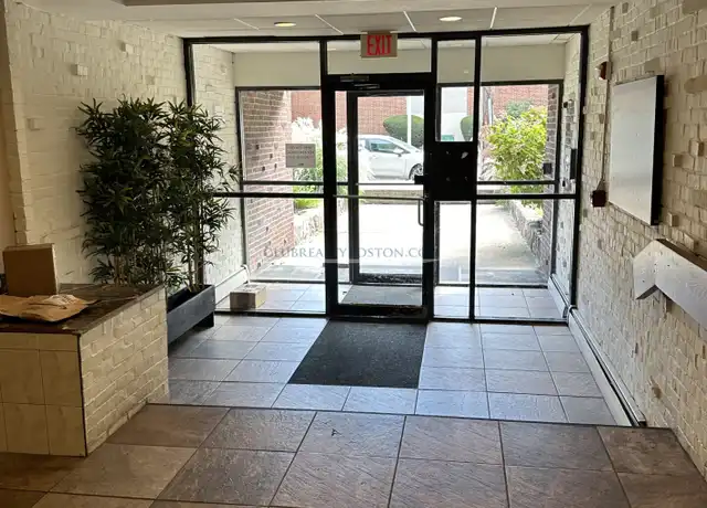 Property at 24 Whites Ave Unit 26, Watertown, MA, 02472, 1 bed, 1 bath, [object Object]