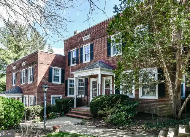 Property at 4817 28th St S Unit A, Arlington, VA, 22206, 2 beds, 2 baths, [object Object]