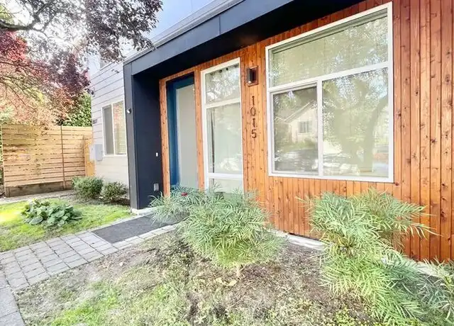 Property at 1015 NE 55th St, Seattle, WA, 98105, 8 beds, 3 baths, [object Object]
