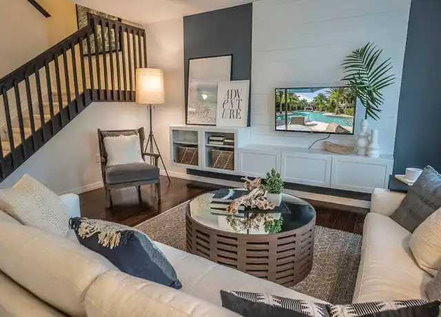 Property at 3501 Federal Hwy, Boynton Beach, FL, 33435, 3 beds, 2.5 baths, [object Object]