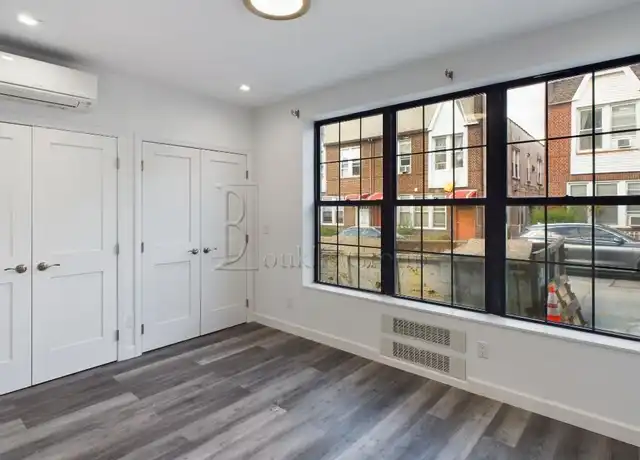 Property at 21-24 21st Rd Unit 1, Queens, NY, 11105, 4 beds, 2 baths, [object Object]