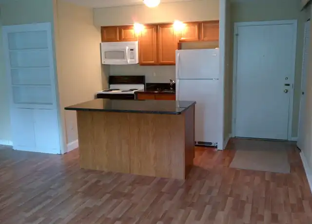 Property at 17 Llanfair Rd Unit LL 114, Ardmore, PA, 19003, 1 bed, 1 bath, [object Object]