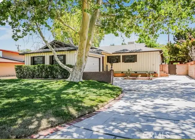 Property at 44446 Loneoak Ave, Lancaster, CA, 93534, 3 beds, 2 baths, [object Object]