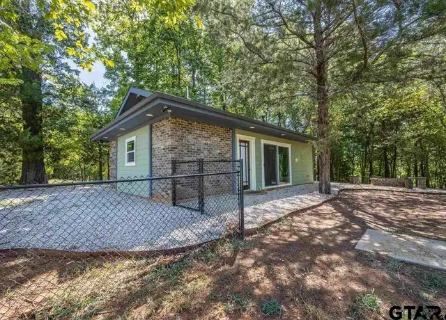 Property at 690 Royal Dr N, Bullard, TX, 75757, 1 bed, 1 bath, [object Object]