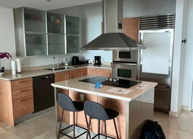 Property at 218 SE 14th St #1603, Miami, FL, 33131, 2 beds, 2.5 baths, [object Object]
