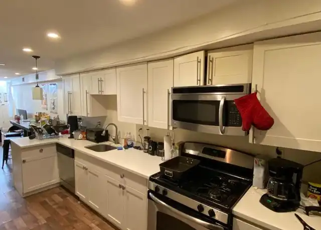 Property at 588 Columbus Ave, Roxbury, MA, 02118, 5 beds, 2 baths, [object Object]