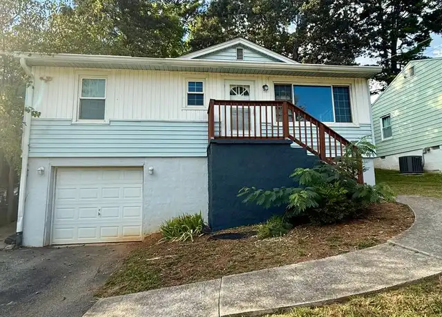 Property at 2919 Cecil Ave, Knoxville, TN, 37917, 2 beds, 1 bath, [object Object]