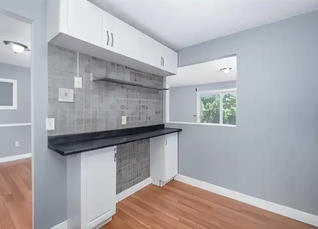 Property at 388 Great Rd, Acton, MA, 01720, 2 beds, 1 bath, [object Object]