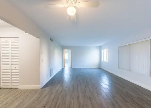 Property at 4765 Sable Pine Cir Unit B1, West Palm Beach, FL, 33417, 2 beds, 2 baths, [object Object]