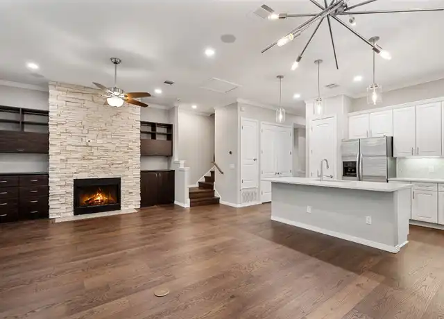 Property at 1115 Kinney Ave #42, Austin, TX, 78704, 3 beds, 2.5 baths, [object Object]