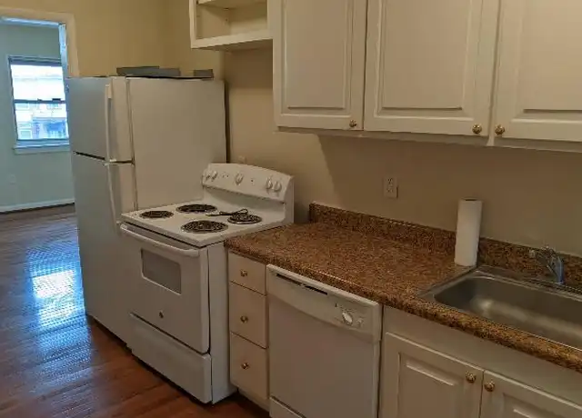 Property at 1421 W Clay St, Richmond, VA, 23220, 2 beds, 1 bath, [object Object]