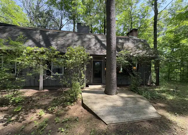 Property at 36 Hoffman Rd, Saratoga Springs, NY, 12866, 2 beds, 2 baths, [object Object]