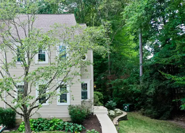 Property at 11800 Critton Cir Unit 1, Woodbridge, VA, 22192, 3 beds, 4 baths, [object Object]
