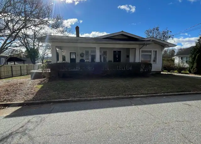 Property at 107 Greenbriar Ln Unit A, Morganton, NC, 28655, 1 bed, 1 bath, [object Object]