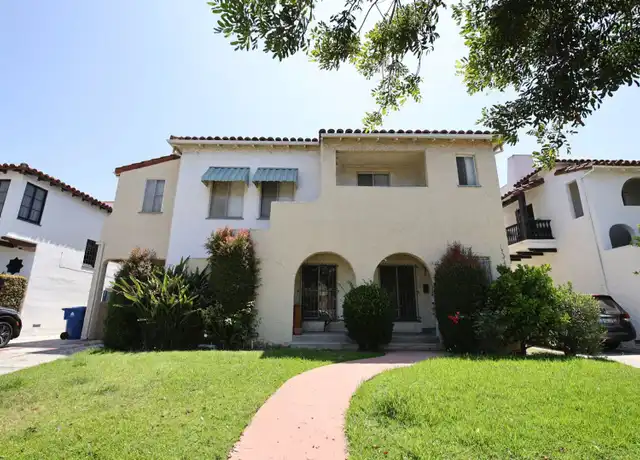 Property at 150 S Detroit St Unit 2, Los Angeles, CA, 90036, 3 beds, 2 baths, [object Object]